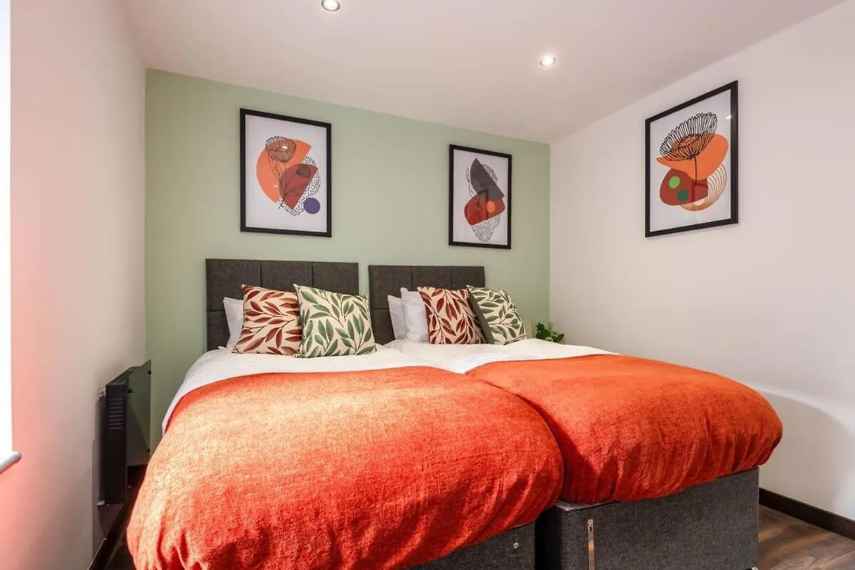 Smart 1 Bed Apartment In Central Hull Kingston upon Hull 0*,  Reino Unido
